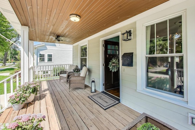585 S Bryan St, Elmhurst, IL 60126 - photo 3