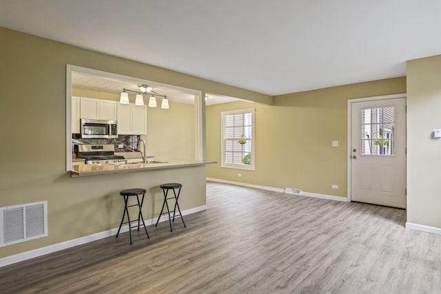 418 James Ct Unit B, Glendale Heights, IL 60139 - photo 16