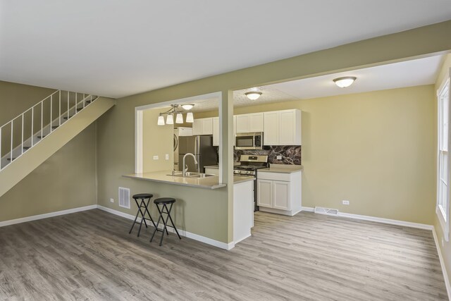 418 James Ct Unit B, Glendale Heights, IL 60139 - photo 4