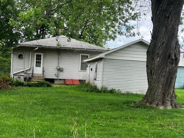 802 Mcarthur Rd, Lasalle, IL 61301 - photo 3