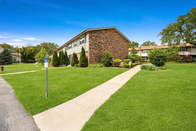 7312 Winthrop Way Unit 11, Downers Grove, IL 60516 - photo 1