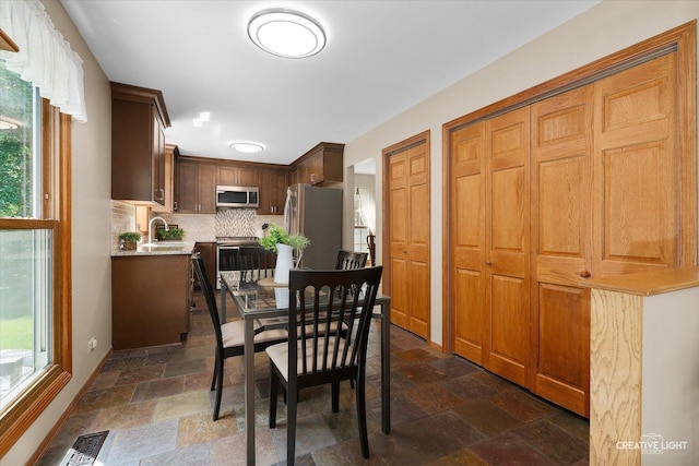 S085 Pleasant Hill Rd, Wheaton, IL 60187 - photo 11