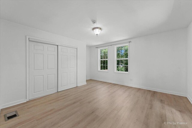 767 Dixon Ave, Elgin, IL 60120 - photo 4