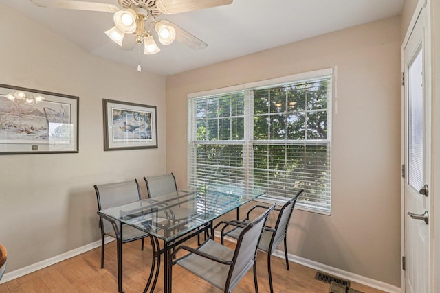 928 Viewpoint Dr, Lake In The Hills, IL 60156 - photo 4