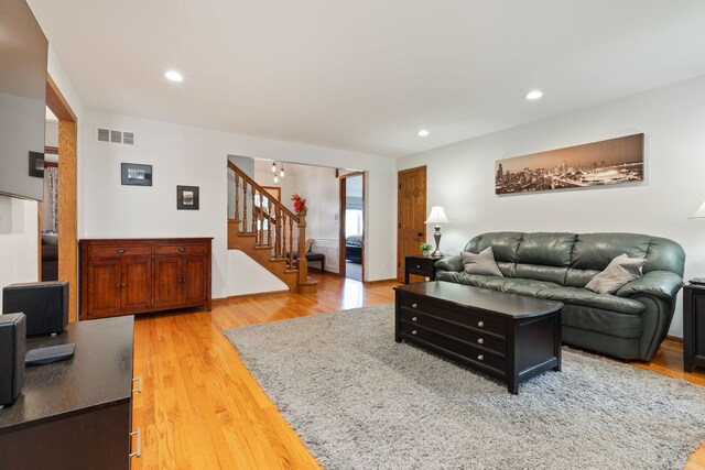 1231 Averill Dr, Batavia, IL 60510 - photo 7