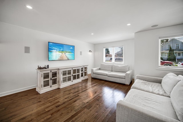 1305 N 11th Ave, Melrose Park, IL 60160 - photo 4