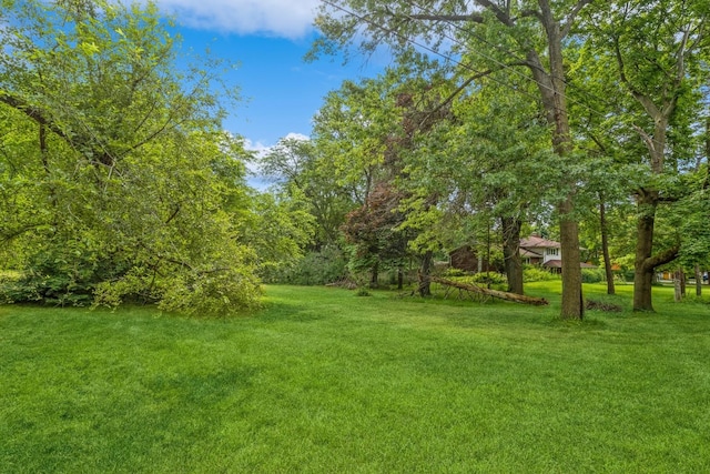 37231 N Ganster Rd, Beach Park, IL 60087 - photo 3