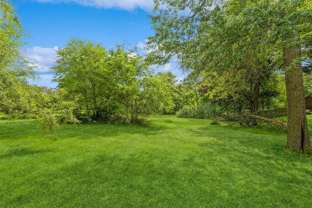 37231 N Ganster Rd, Beach Park, IL 60087 - photo 4