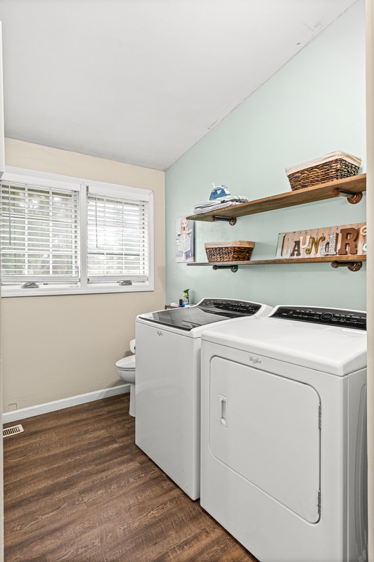 203 N Brook St, Colfax, IL 61728 - photo 23