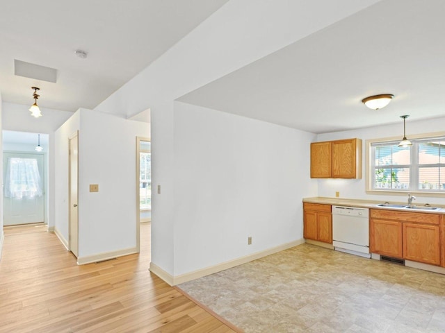 914 E Washington St, Monticello, IL 61856 - photo 7