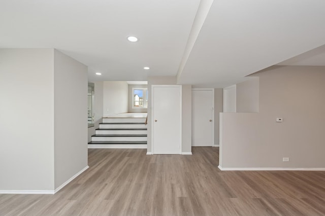 9354 Twin Oaks Ln, Des Plaines, IL 60016 - photo 3