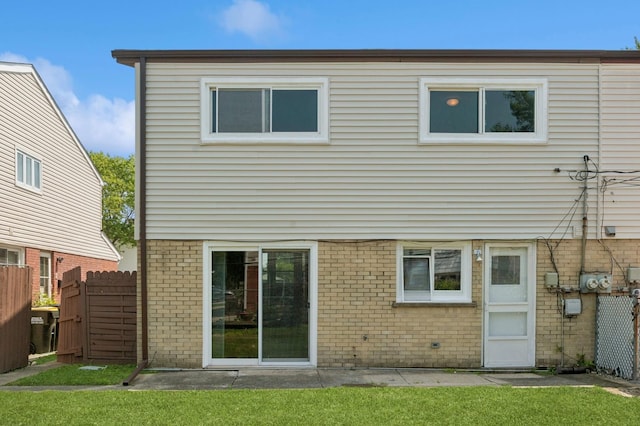 9354 Twin Oaks Ln, Des Plaines, IL 60016 - photo 24