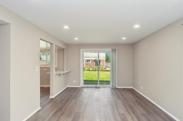 9354 Twin Oaks Ln, Des Plaines, IL 60016 - photo 5