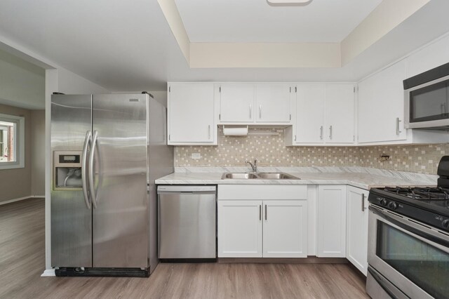 9354 Twin Oaks Ln, Des Plaines, IL 60016 - photo 10