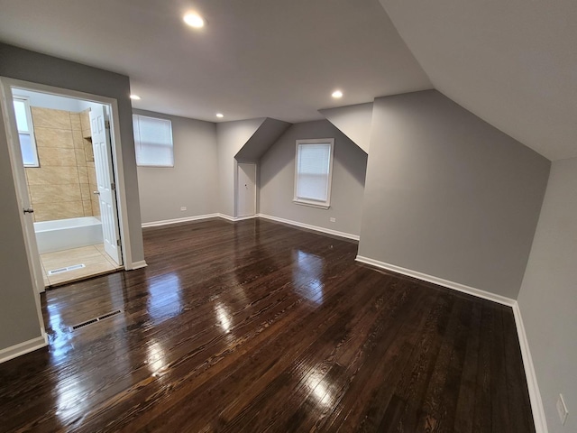 8617 S Bennett Ave, Chicago, IL 60617 - photo 11
