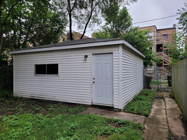 8617 S Bennett Ave, Chicago, IL 60617 - photo 17
