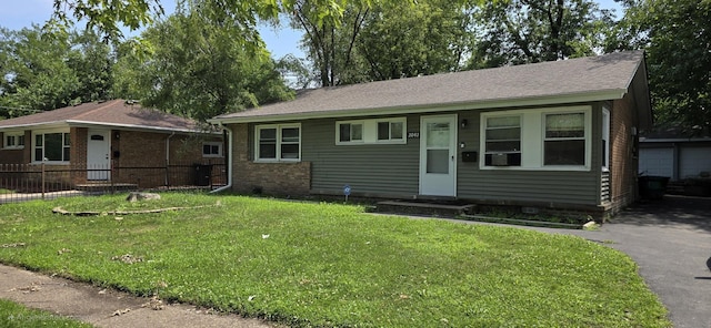 3043 Sussex Ave, Markham, IL 60428 - photo 2