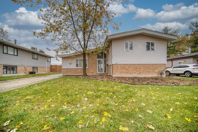 135 Westwood Dr, Park Forest, IL 60466 - photo 2