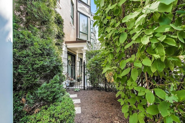 1219 N Sedgwick St, Chicago, IL 60610 - photo 2