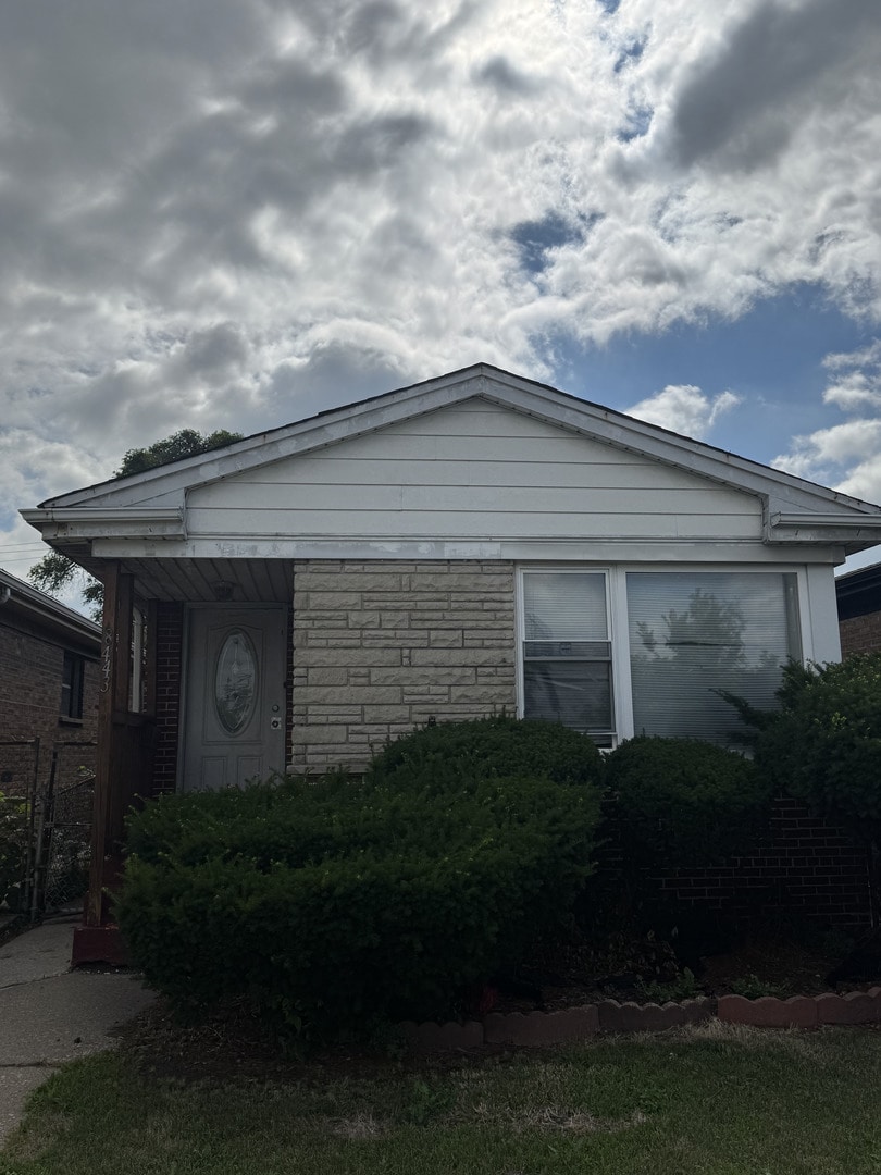 8443 S State St, Chicago, IL 60619 - photo 1