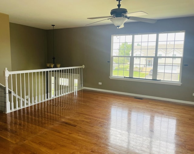 1459 S Blackhawk Cir S, Elgin, IL 60177 - photo 2