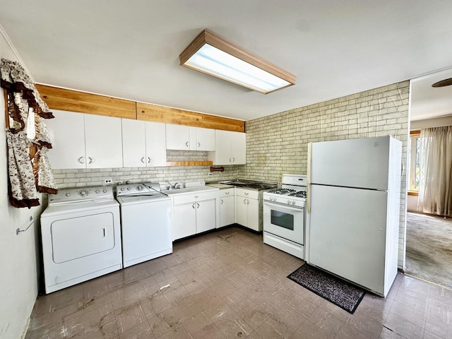 2310 Bluebird Ln, Rolling Meadows, IL 60008 - photo 9