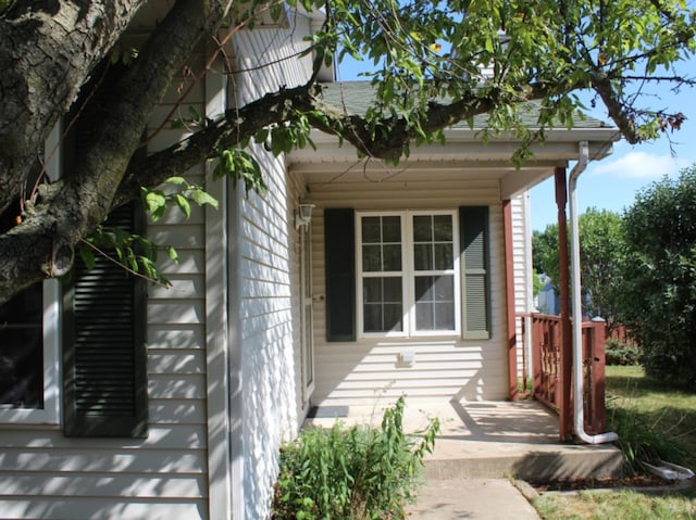 477 Water Tower Rd N, Manteno, IL 60950 - photo 2