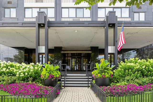 1440 N Lake Shore Dr Unit 6F, Chicago, IL 60610 - photo 2