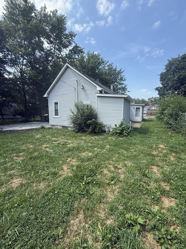 218 Hughes Ave, Lockport, IL 60441 - photo 3
