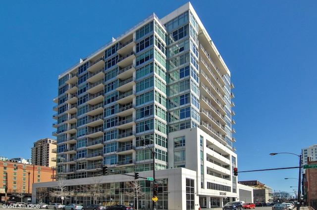 50 E 16th St Unit 402, Chicago, IL 60616 - photo 1