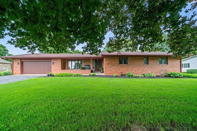 1102 Vale St S, Sandwich, IL 60548 - photo 1