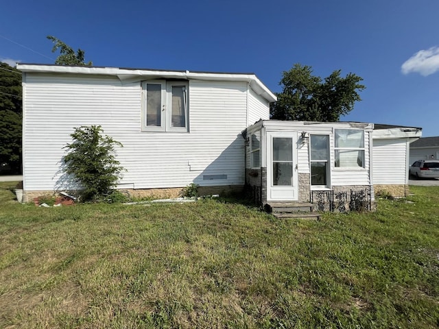 303 N Main St, Seymour, IL 61875 - photo 4