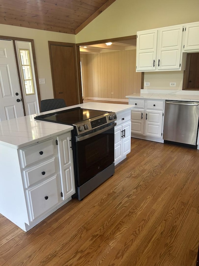 4104 Cornell Ave, Park City, IL 60085 - photo 3