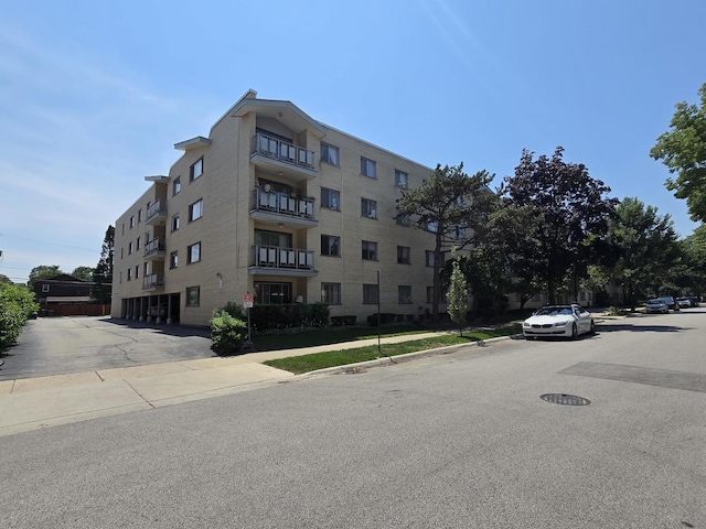 5251 Galitz St Unit 410, Skokie, IL 60077 - photo 3