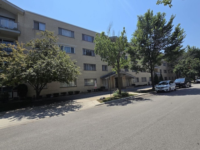 5251 Galitz St Unit 410, Skokie, IL 60077 - photo 10