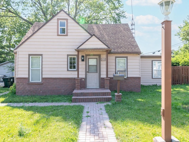 1410 N E End Ave, Round Lake Beach, IL 60073 - photo 1
