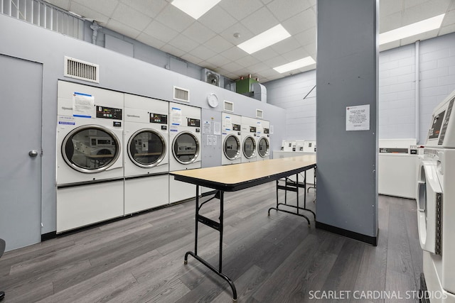 40 N Tower Rd Unit 11E, Oak Brook, IL 60523 - photo 17
