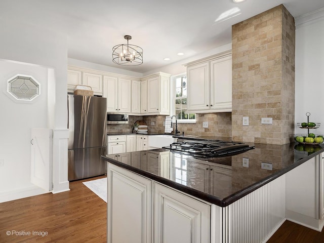 835 Birch Ave, Downers Grove, IL 60515 - photo 9