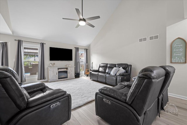 313 Carrie Ct, North Aurora, IL 60542 - photo 5