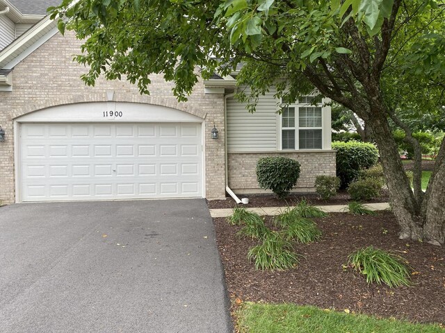 11900 Winterberry Ln, Plainfield, IL 60585 - photo 3