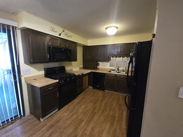 927 N Day Ave, Rockford, IL 61101 - photo 11