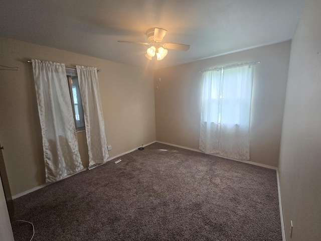 927 N Day Ave, Rockford, IL 61101 - photo 12