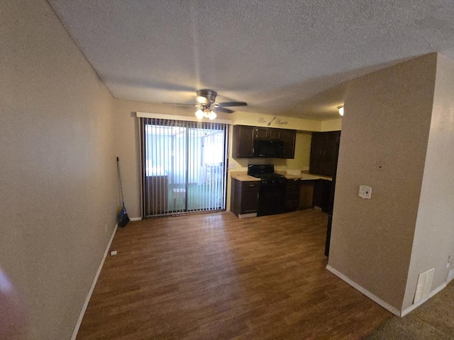 927 N Day Ave, Rockford, IL 61101 - photo 9
