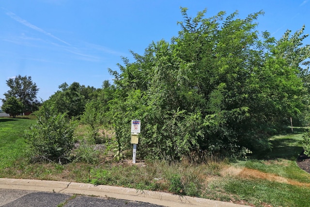 40590 N N Newport Dr, Antioch, IL 60002 - photo 3