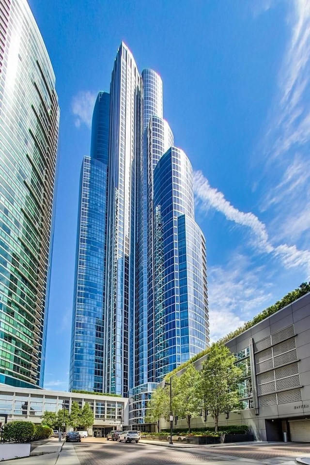 1211 S Prairie Ave Unit 5400, Chicago, IL 60605 - photo 1