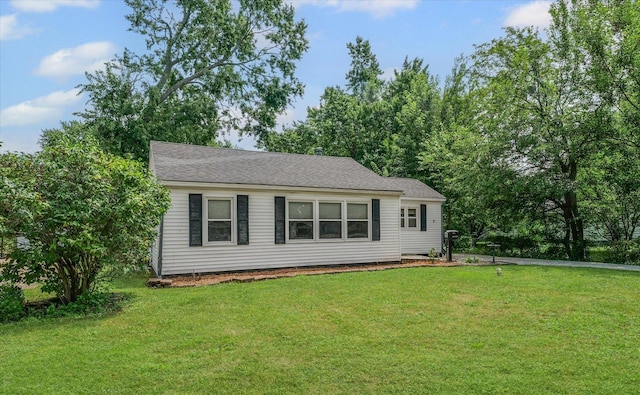 125 N Cherry St, Paxton, IL 60957 - photo 2