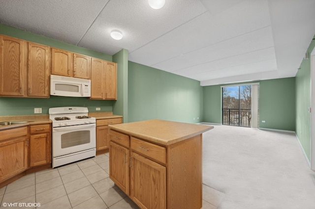 2335 W Belle Plaine Ave Unit 207, Chicago, IL 60618 - photo 11