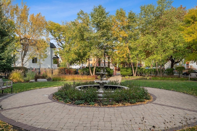2335 W Belle Plaine Ave Unit 207, Chicago, IL 60618 - photo 3