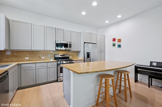 933 N Kingsbury St, Chicago, IL 60610 - photo 5