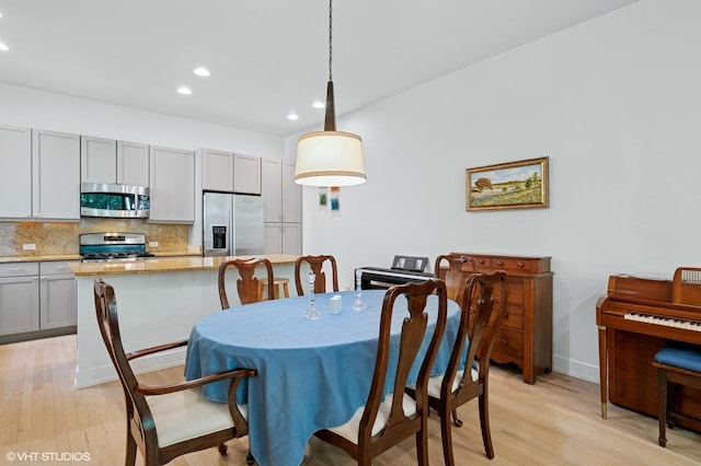 933 N Kingsbury St, Chicago, IL 60610 - photo 8